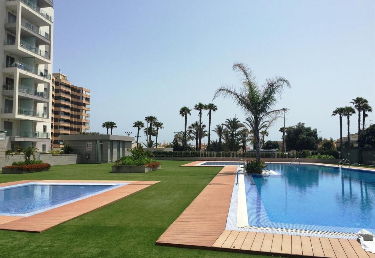 Luxury Suite Apartment Torrevieja Esterno foto
