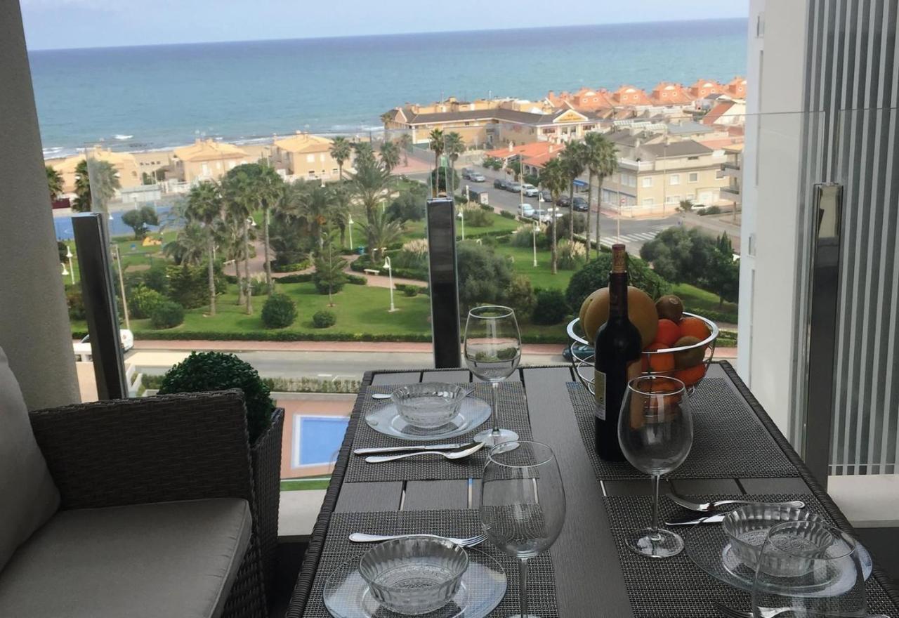 Luxury Suite Apartment Torrevieja Esterno foto